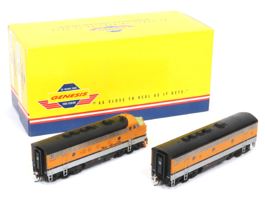 Lot 55 - ATHEARN 'HO' (USA) (1)