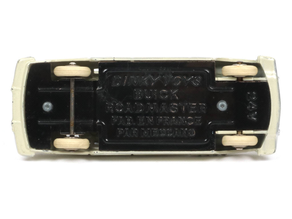 Lot 298 - DINKY TOYS (FRANCE) (1)