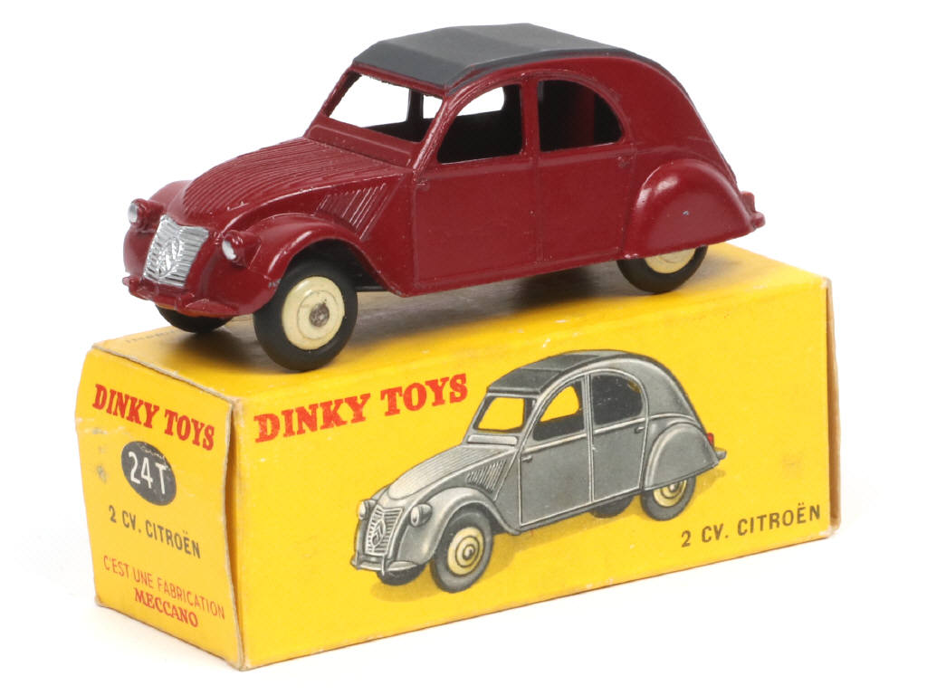Lot 290 - DINKY TOYS (FRANCE) (1)