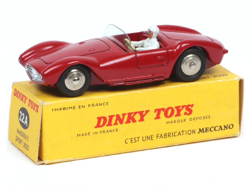 Lot 276 - DINKY TOYS (FRANCE) (1)