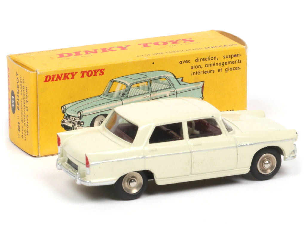 Lot 306 - DINKY TOYS (FRANCE) (1)