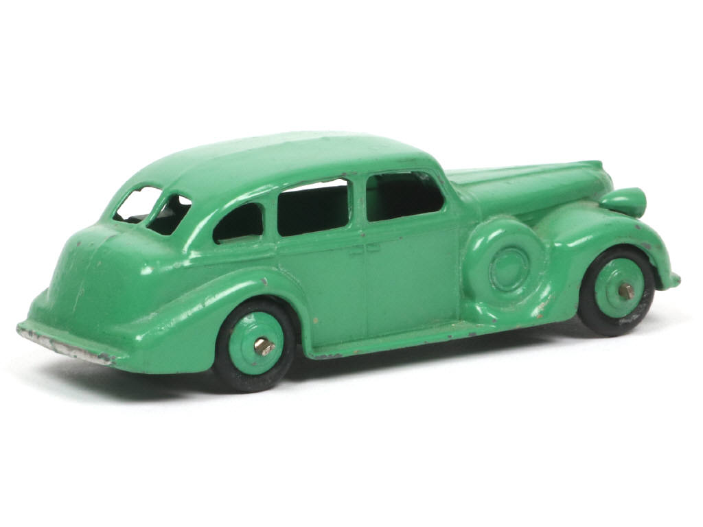 Lot 403 - DINKY TOYS (GB) (1)