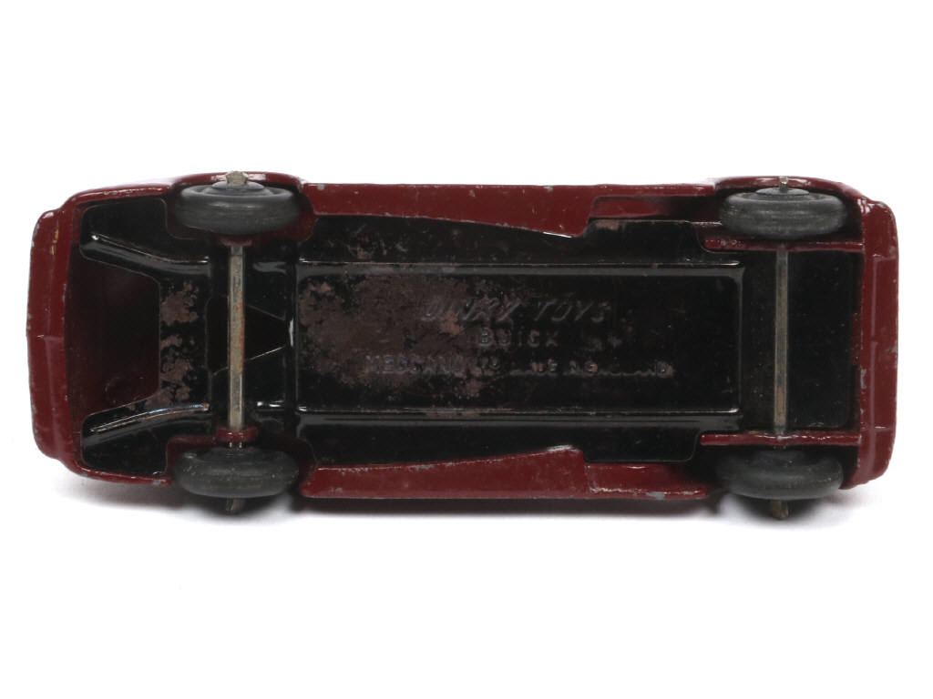 Lot 401 - DINKY TOYS (GB) (1)