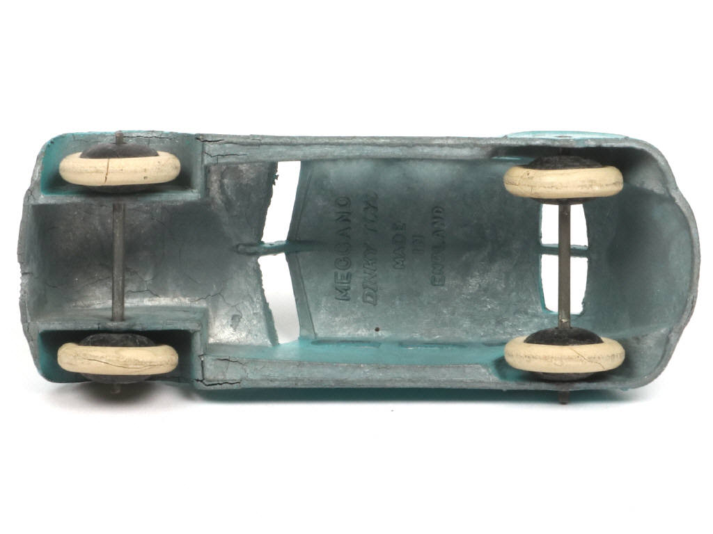 Lot 321 - DINKY TOYS (GB) (1)