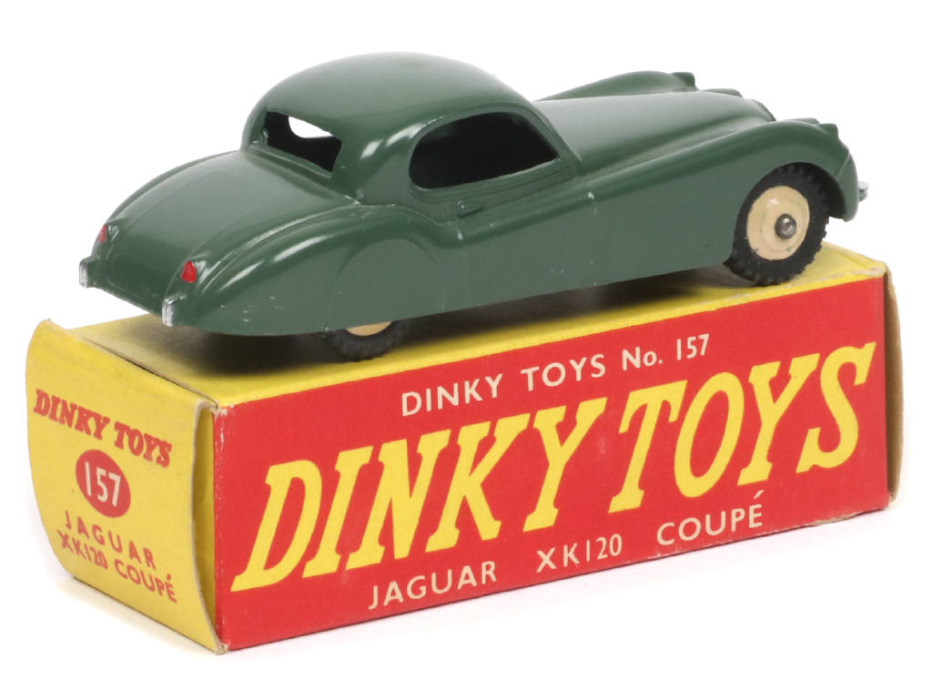 Lot 433 - DINKY TOYS (GB) (1)