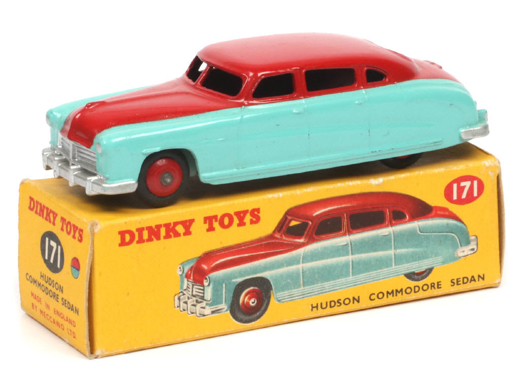 Lot 453 - DINKY TOYS (GB) (1)