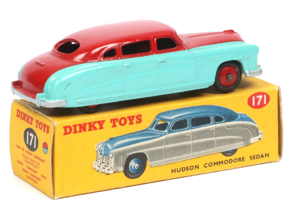 Lot 453 - DINKY TOYS (GB) (1)