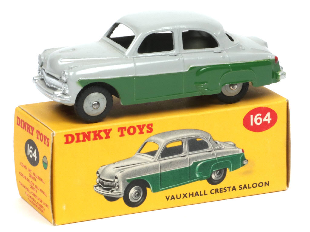 Lot 446 - DINKY TOYS (GB) (1)