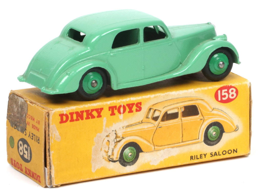 Lot 437 - DINKY TOYS (GB) (1)
