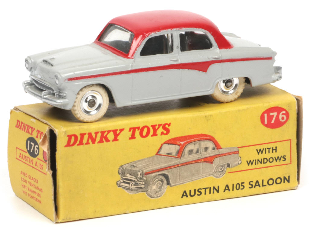 Lot 458 - DINKY TOYS (GB) (1)