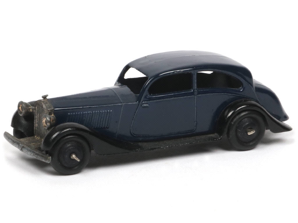 Lot 328 - DINKY TOYS (GB) (1)