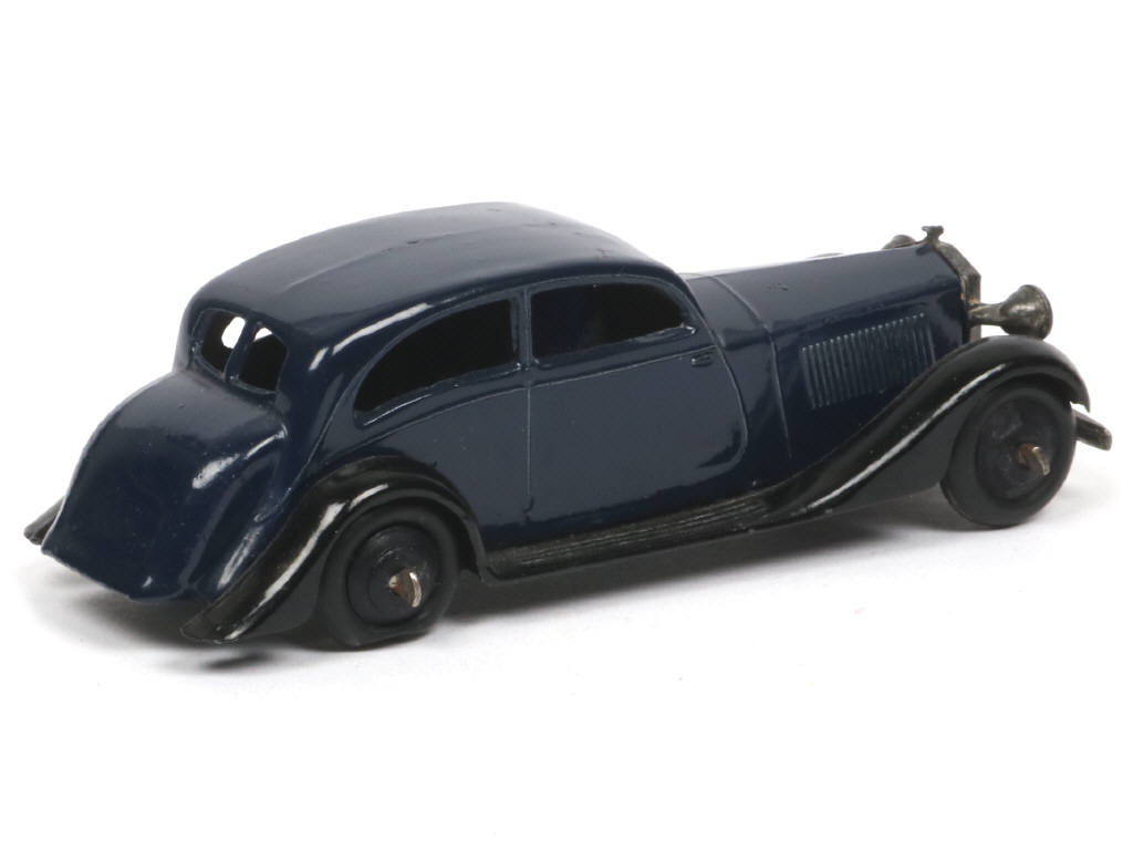 Lot 328 - DINKY TOYS (GB) (1)