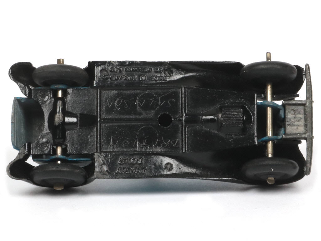 Lot 377 - DINKY TOYS (GB) (1)