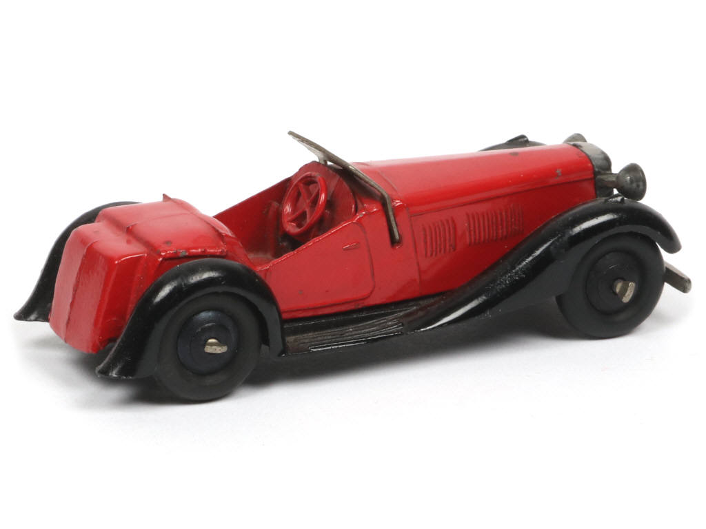 Lot 379 - DINKY TOYS (GB) (1)