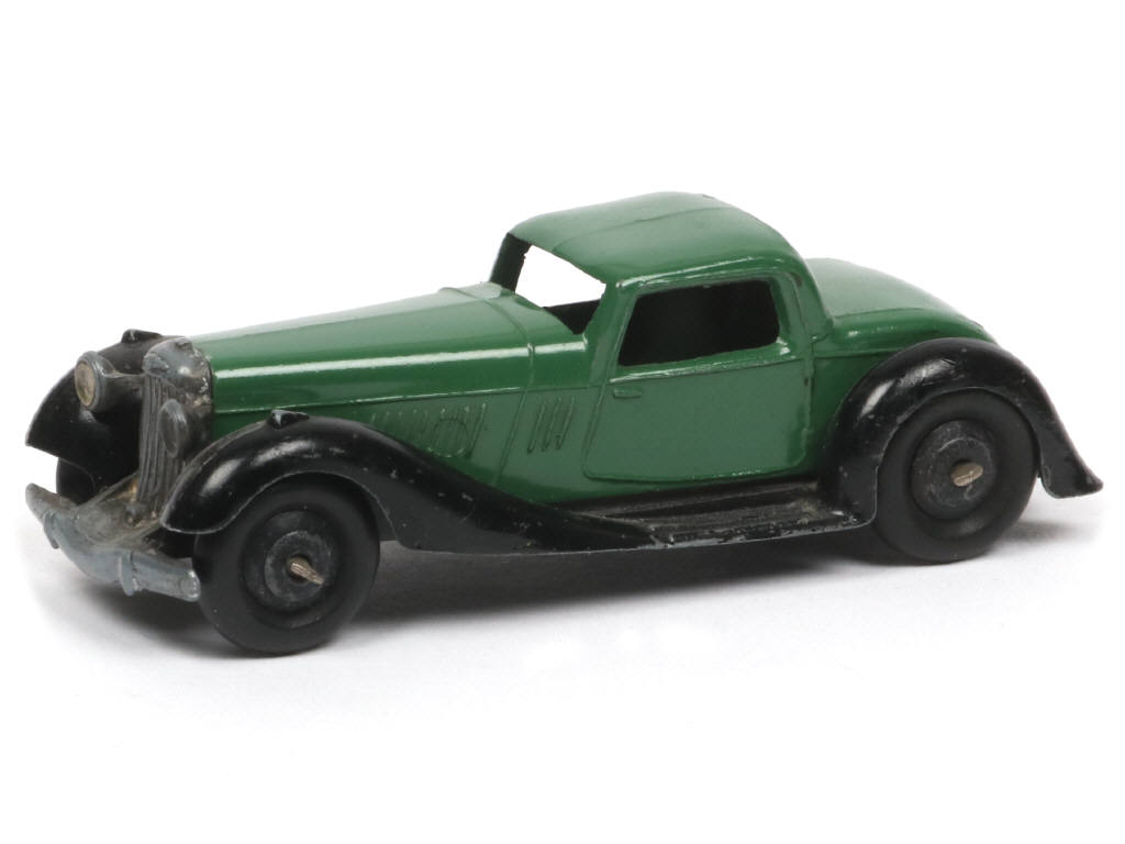 Lot 361 - DINKY TOYS (GB) (1)