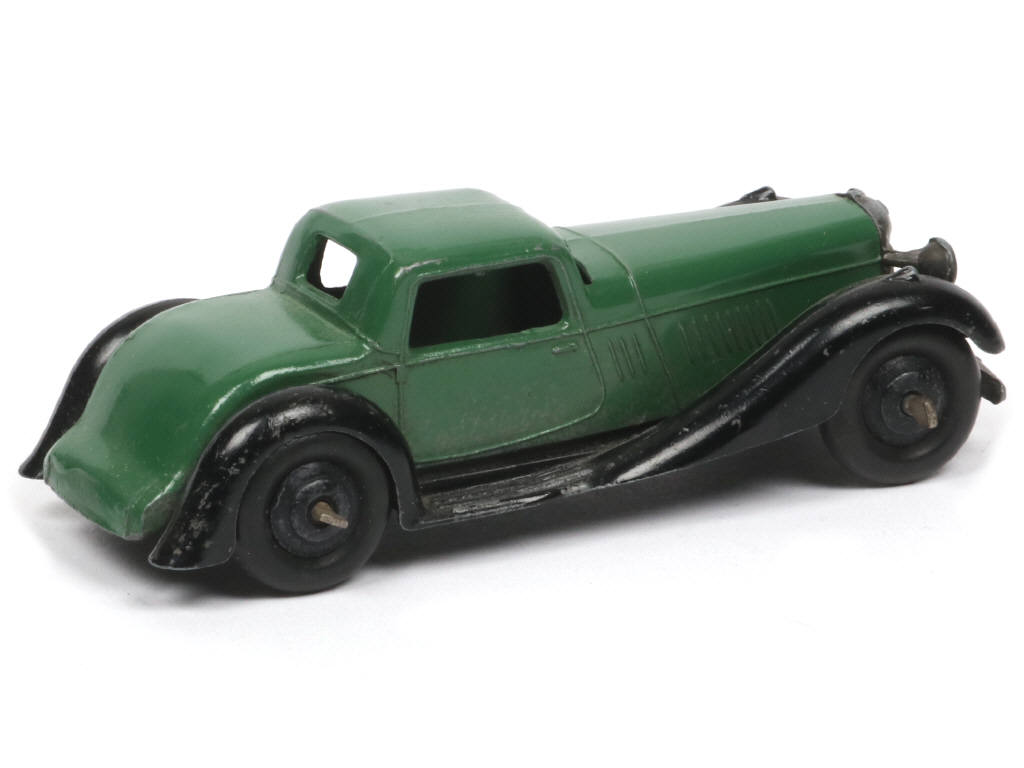 Lot 361 - DINKY TOYS (GB) (1)