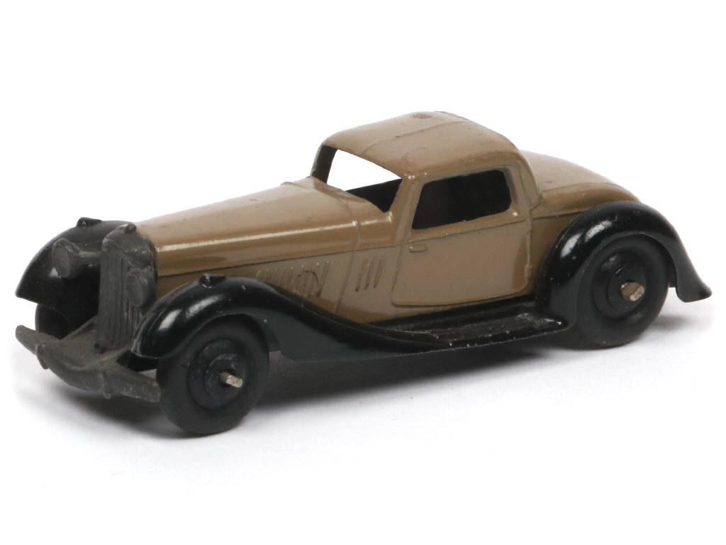 Lot 359 - DINKY TOYS (GB) (1)