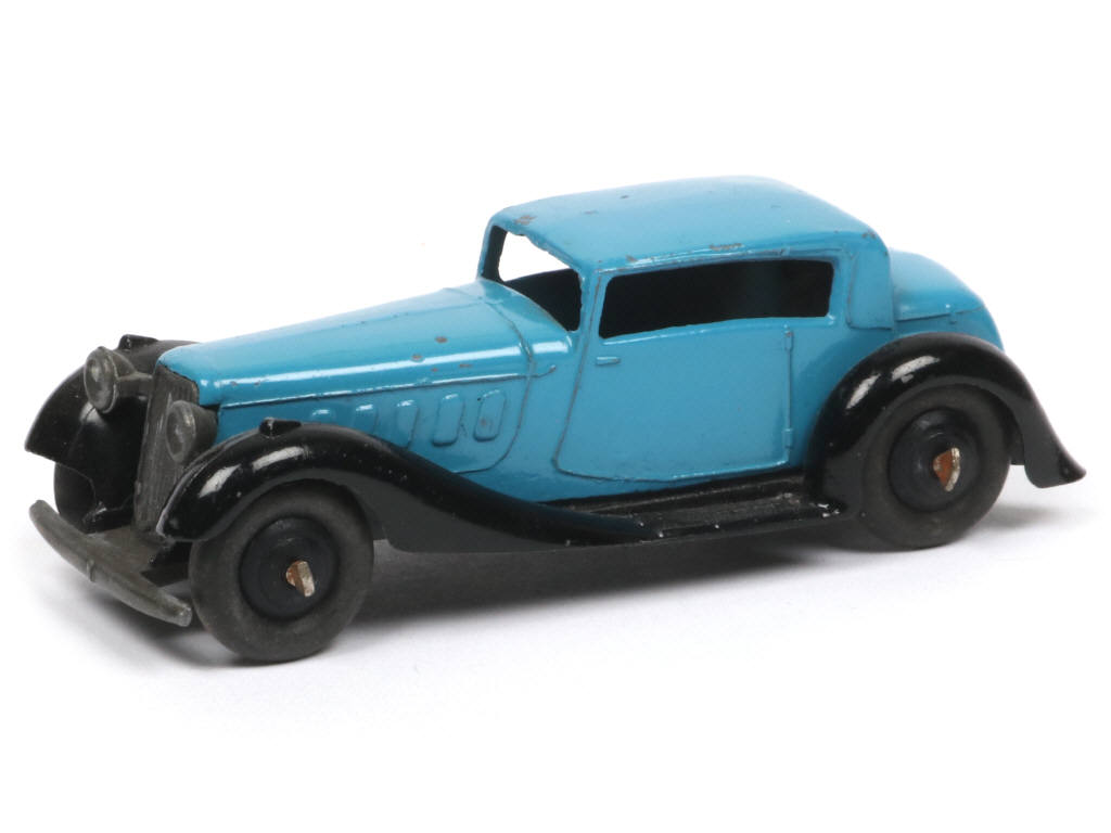 Lot 366 - DINKY TOYS (GB) (1)