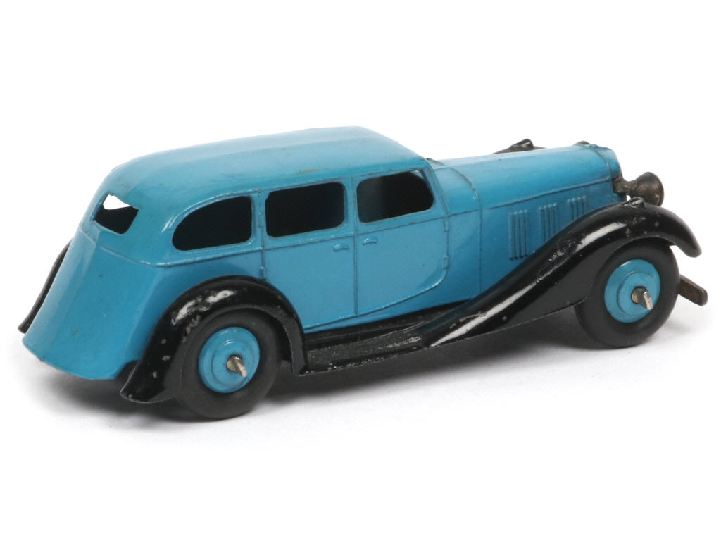 Lot 352 - DINKY TOYS (GB) (1)