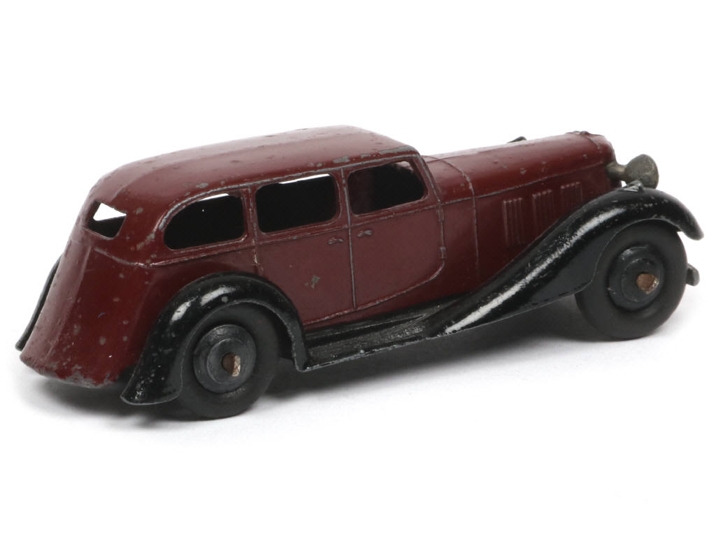 Lot 357 - DINKY TOYS (GB) (1)