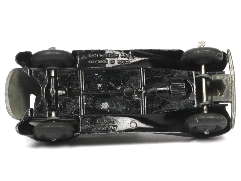 Lot 353 - DINKY TOYS (GB) (1)