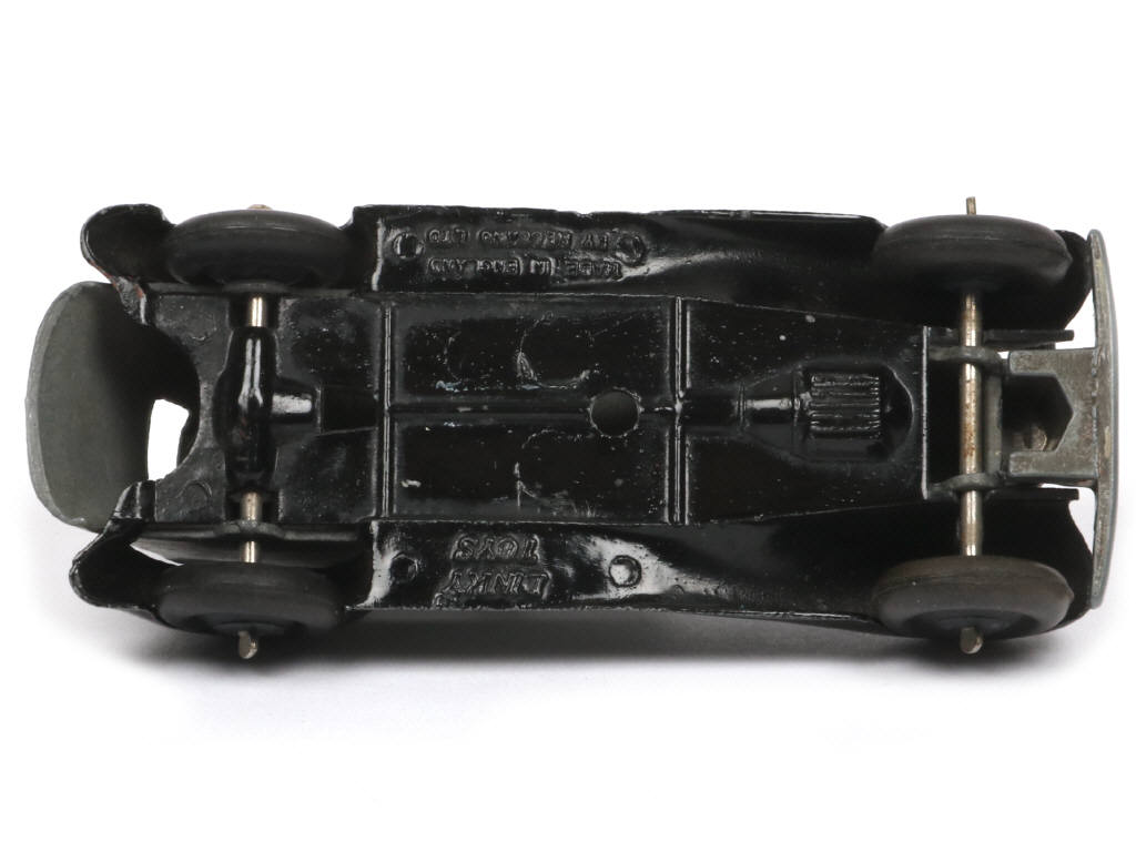 Lot 351 - DINKY TOYS (GB) (1)