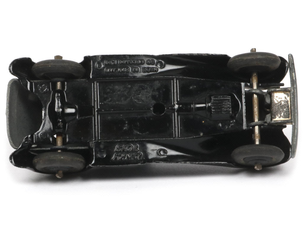 Lot 376 - DINKY TOYS (GB) (1)