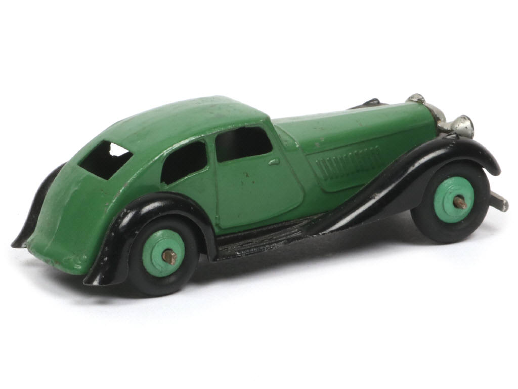 Lot 369 - DINKY TOYS (GB) (1)