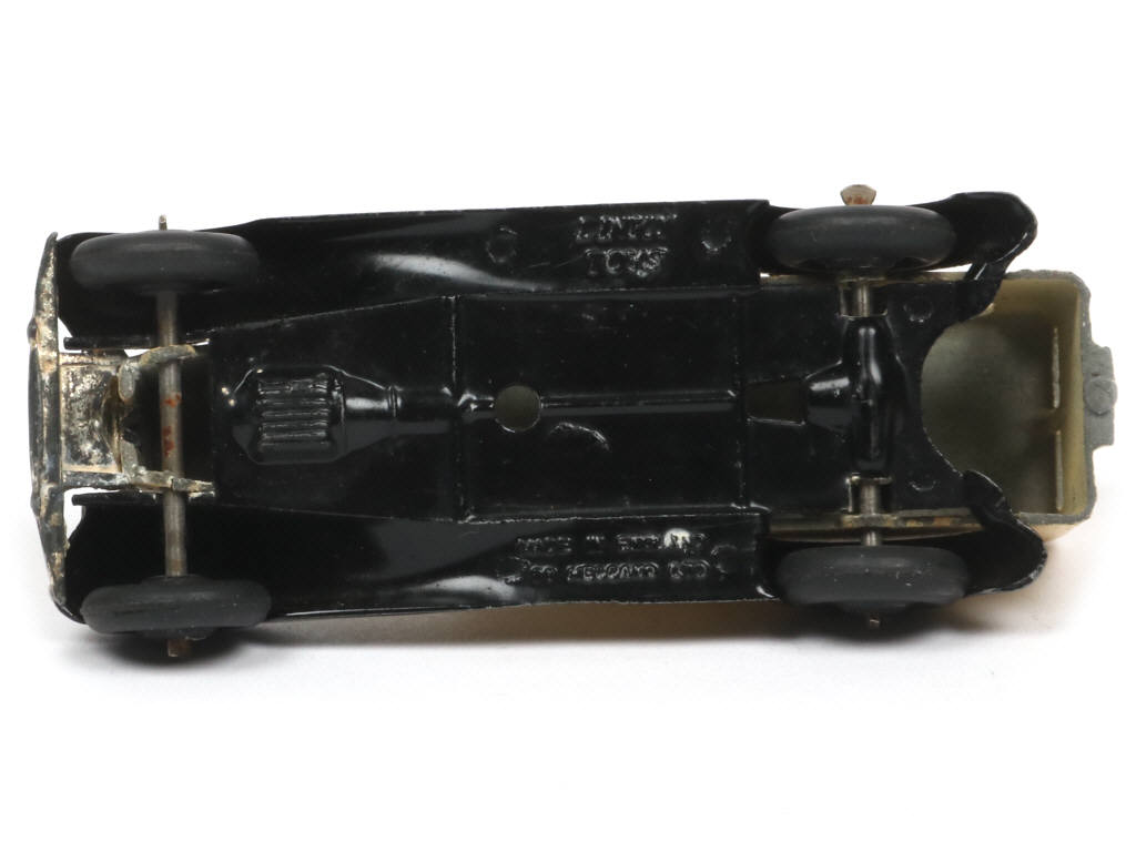 Lot 349 - DINKY TOYS (GB) (1)