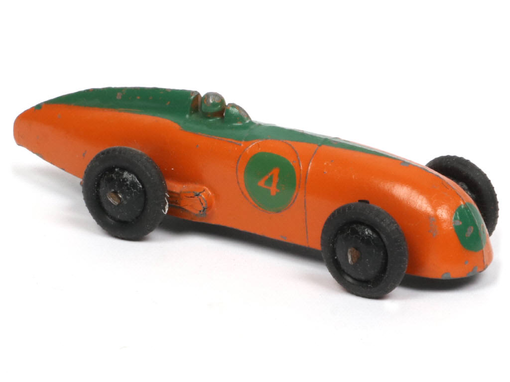 Lot 326 - DINKY TOYS (GB) (1)