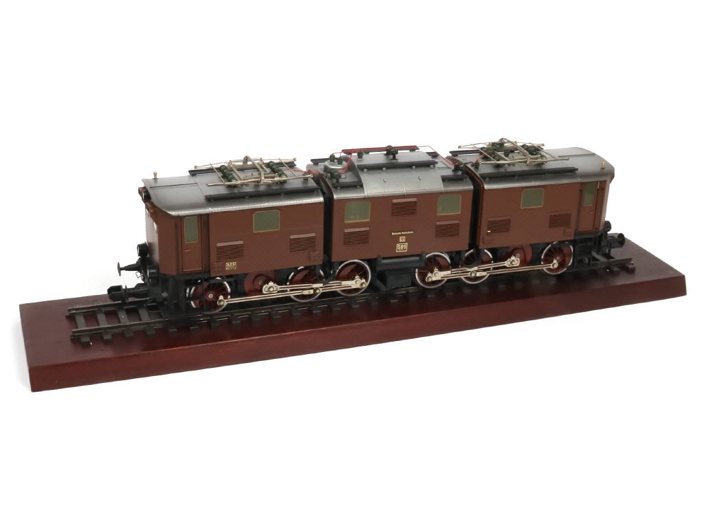 Lot 85 - MÄRKLIN 'I' (ALLEMAGNE) (1)