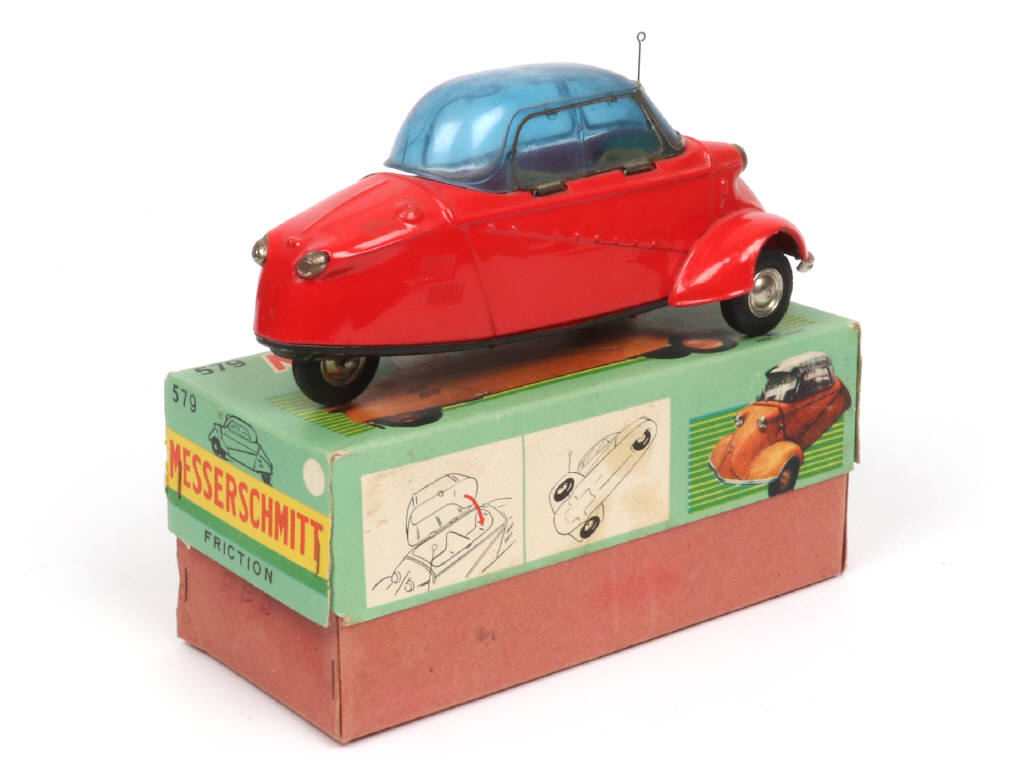 Lot 156 - BANDAÏ (JAPON) (1)