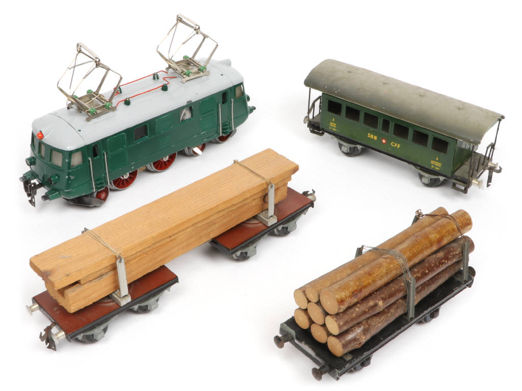 Lot 112 - HAG (SUISSE) (4)