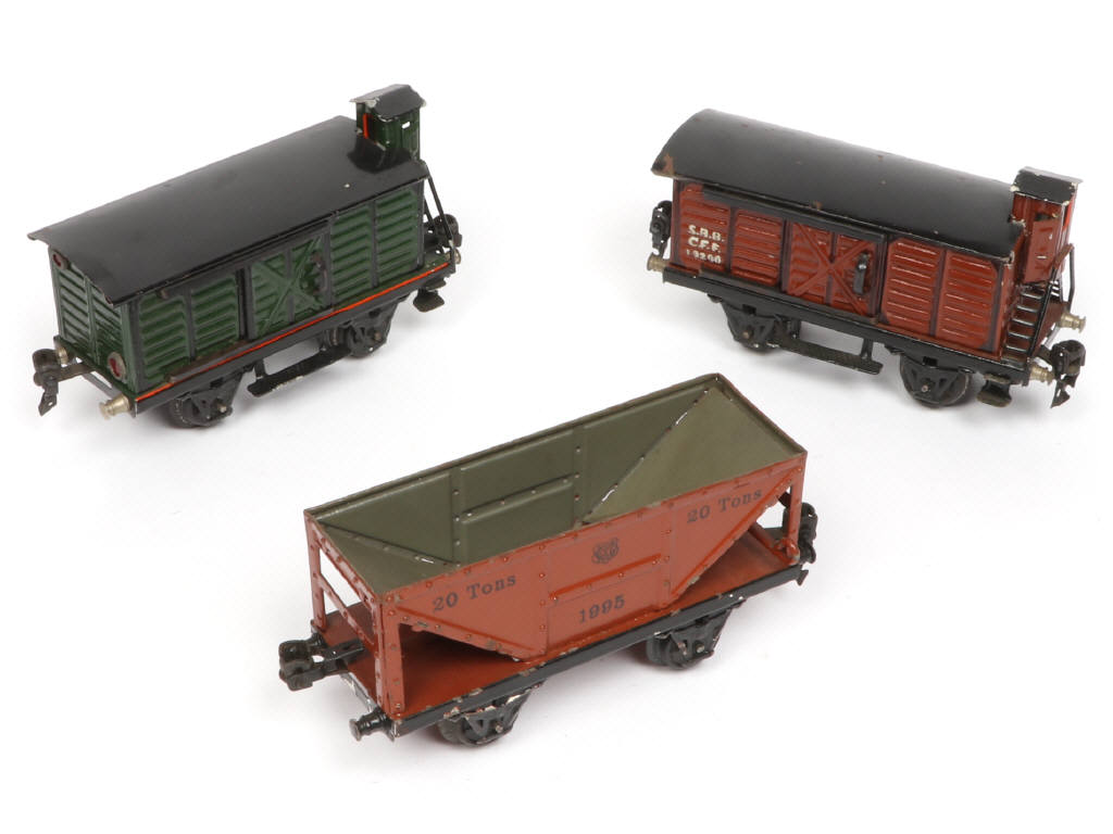 Lot 64 - MÄRKLIN 'O' (ALLEMAGNE) (3)
