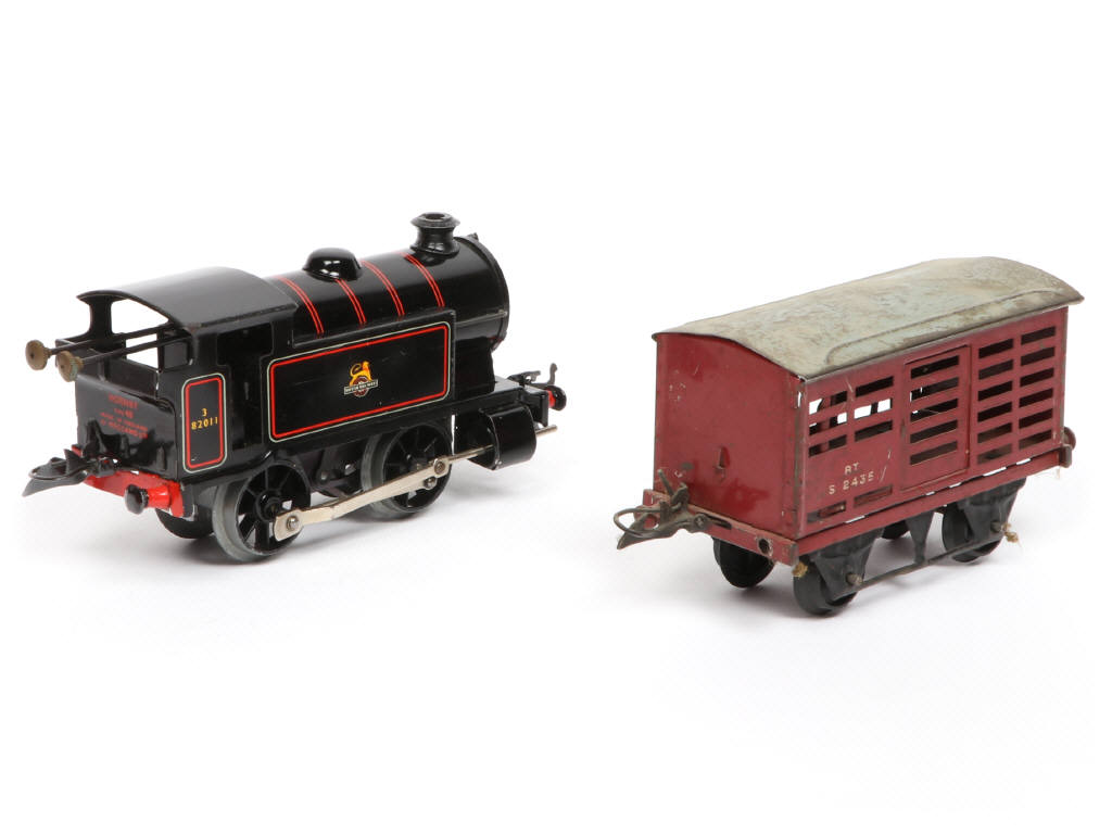 Lot 123 - HORNBY 'O' (GB) (2)