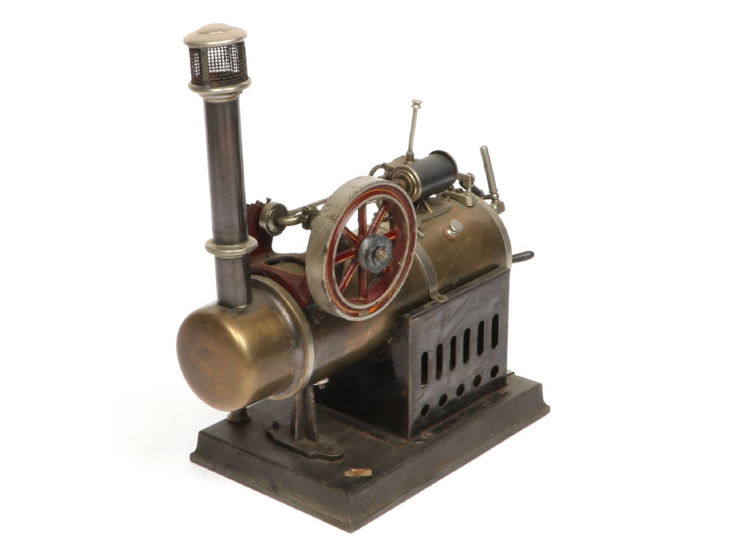 Lot 331 - DIVERS (1)