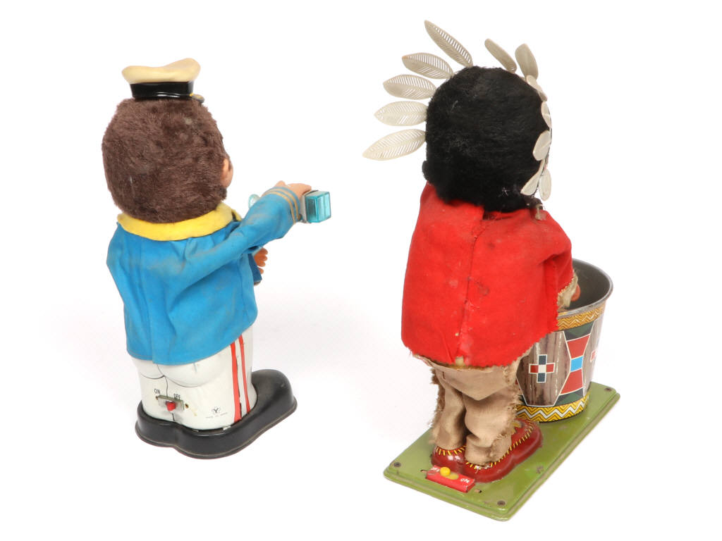 Lot 402 - YONEZAWA TOYS (JAPON) (2)