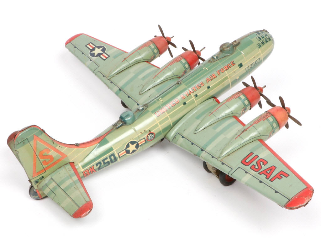 Lot 154 - YONEZAWA TOYS (JAPON) (1)