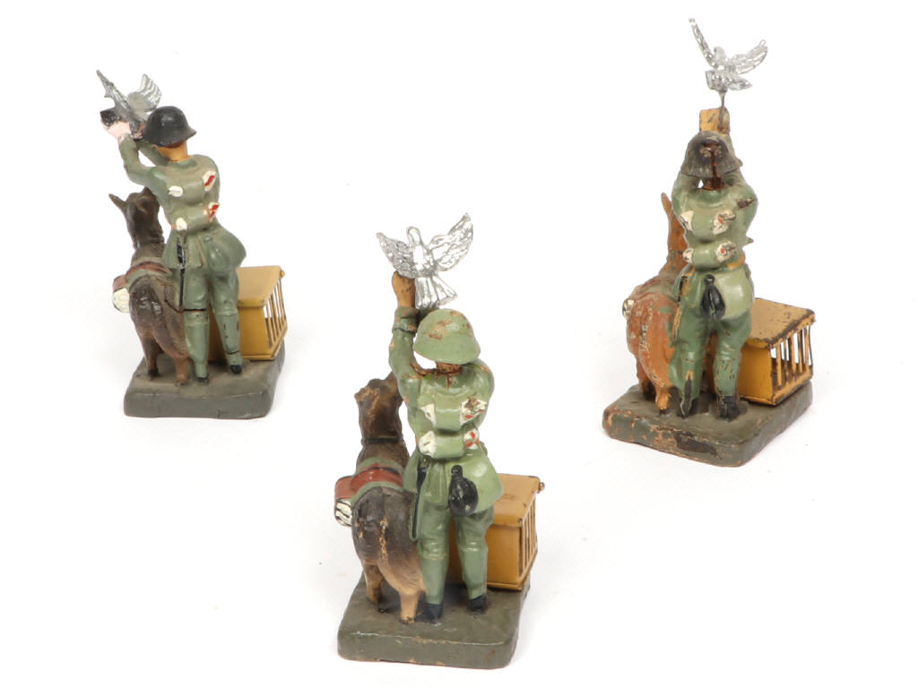 Lot 404 - ELASTOLIN (ALLEMAGNE) (3)