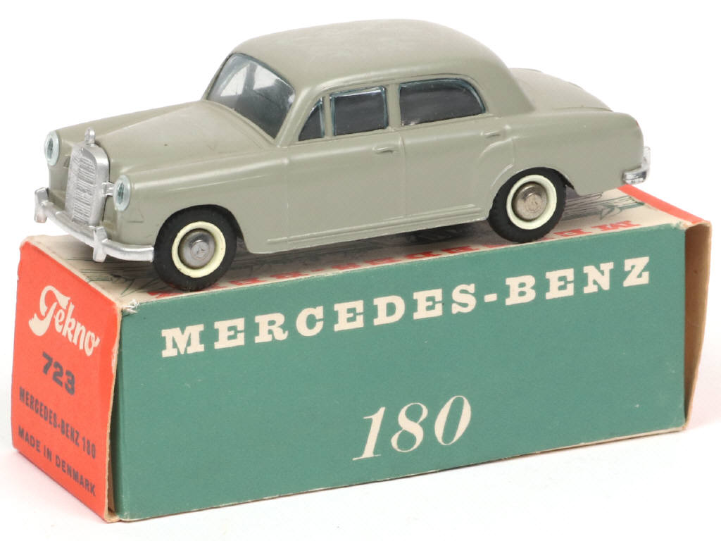 Lot 409 - TEKNO (DANEMARK) (1)