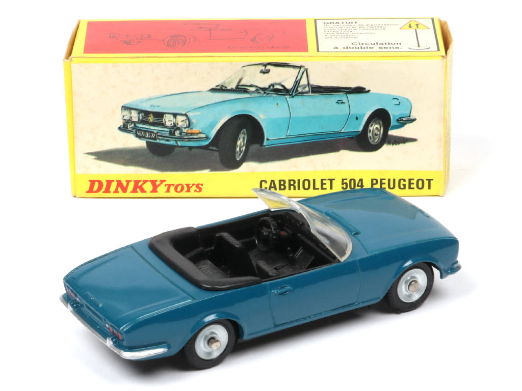 Lot 205 - DINKY TOYS (FRANCE) (1)