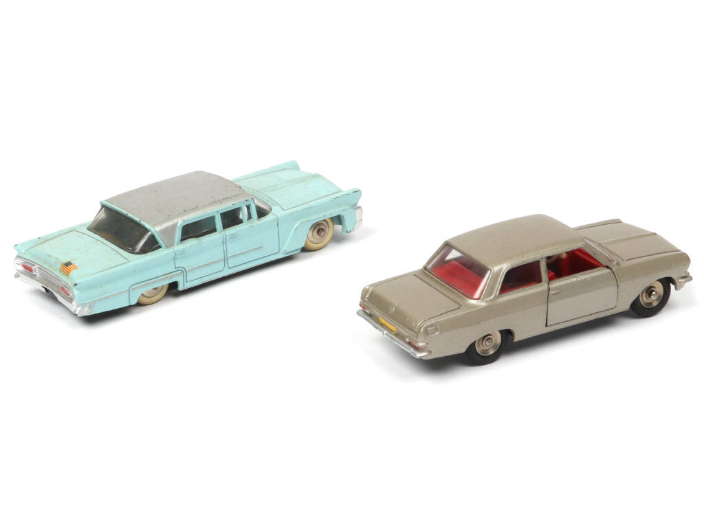 Lot 218 - DINKY TOYS (FRANCE) (2)