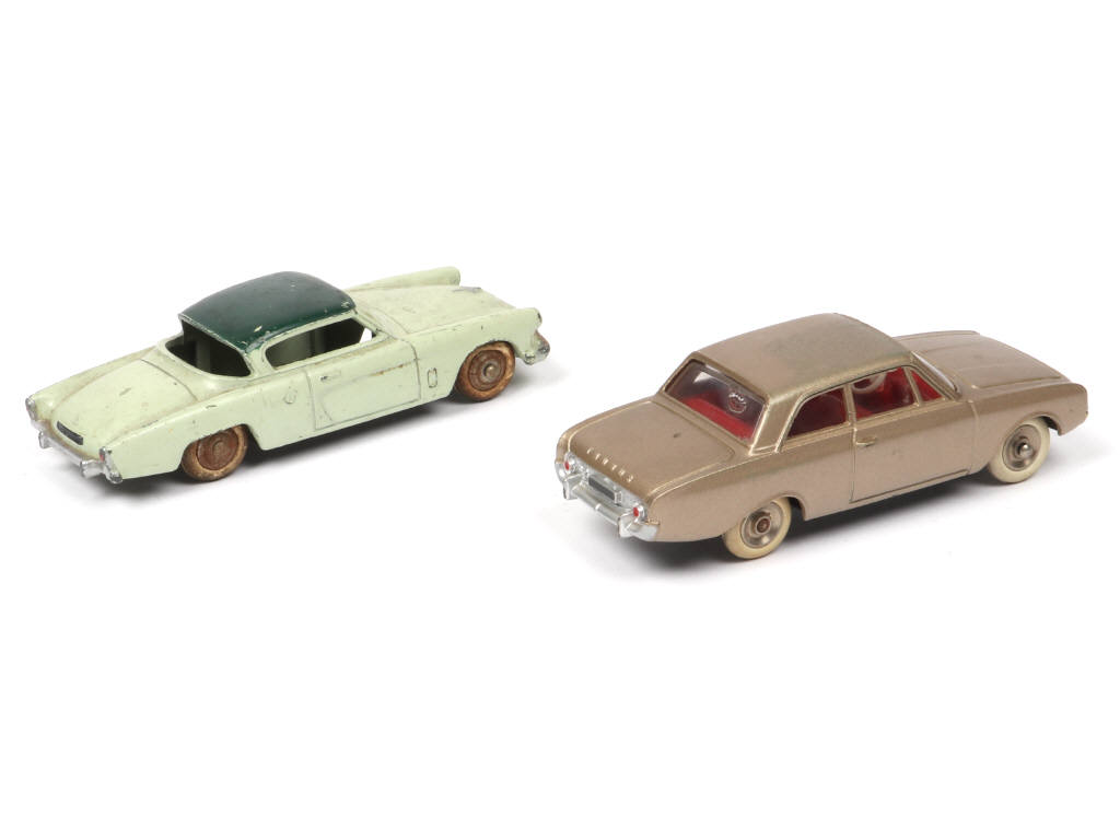 Lot 215 - DINKY TOYS (FRANCE) (2)