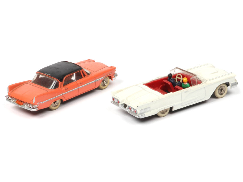 Lot 208 - DINKY TOYS (FRANCE) (2)
