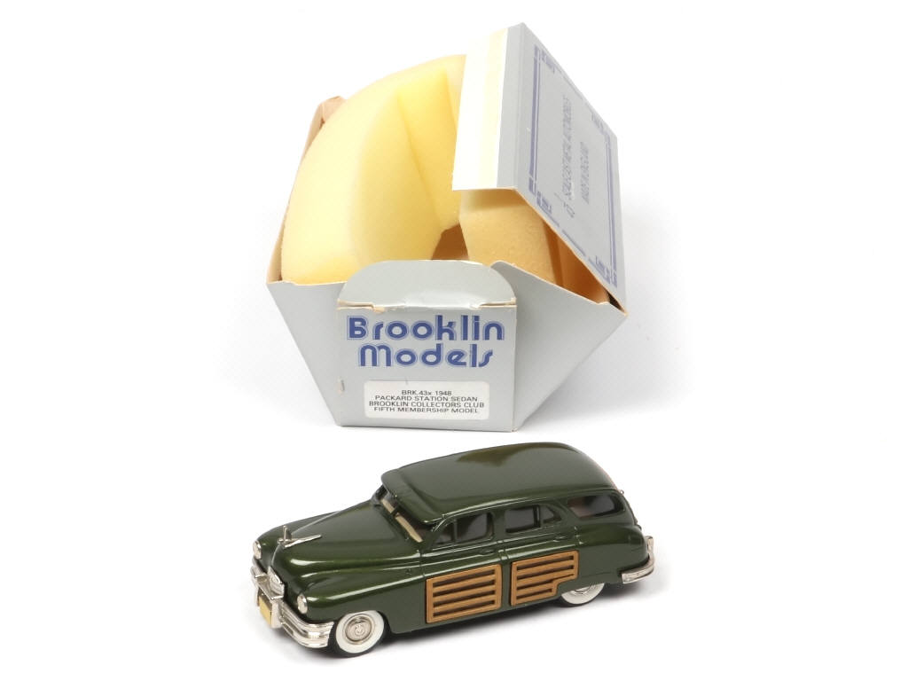 Lot 109 - BROOKLIN MODELS (GB) (1)