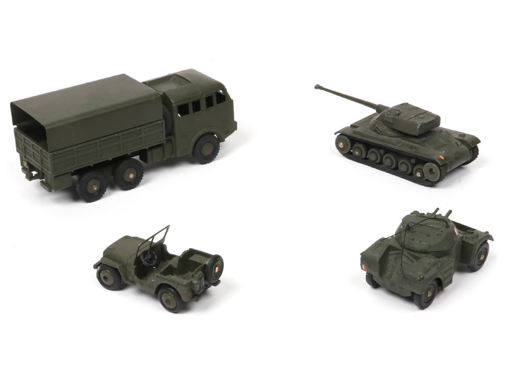 Lot 233 - DINKY TOYS (FRANCE) (4)
