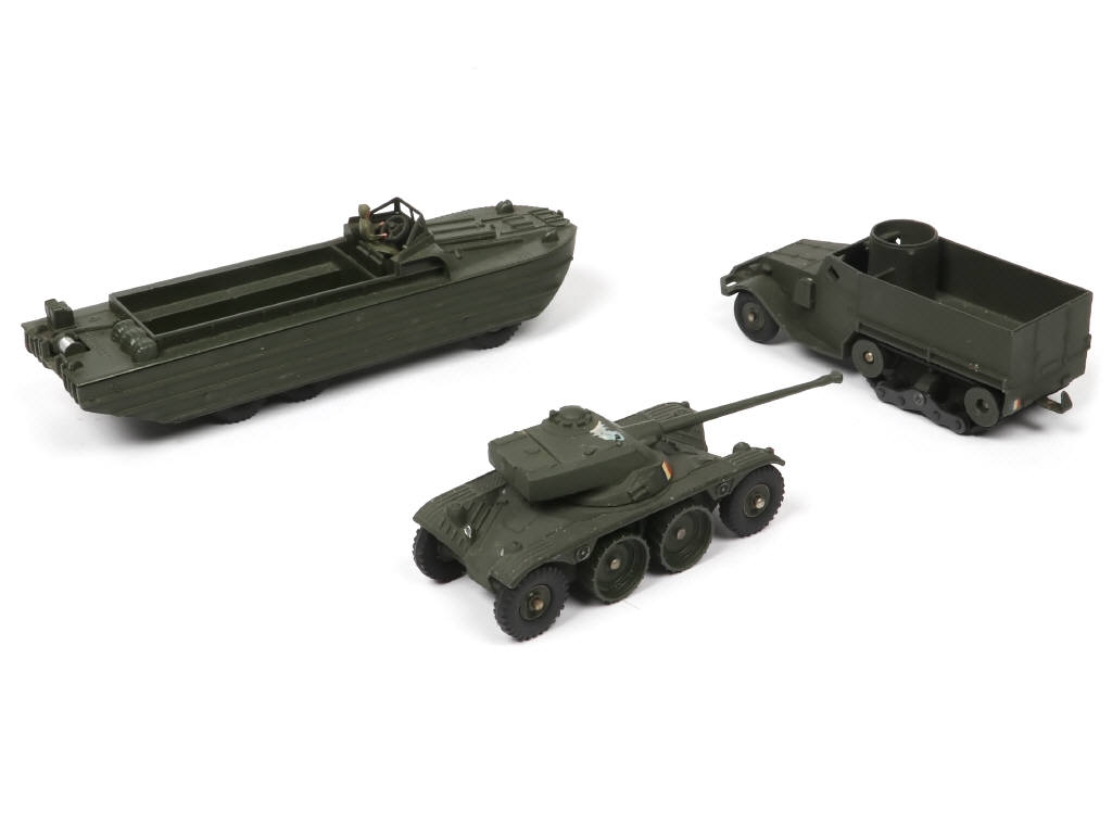 Lot 229 - DINKY TOYS (FRANCE) (3)