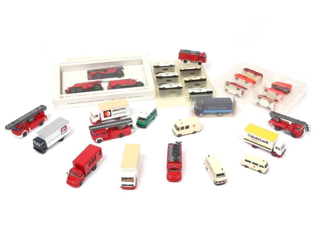 Lot 167 - DIVERS (HO) (30)