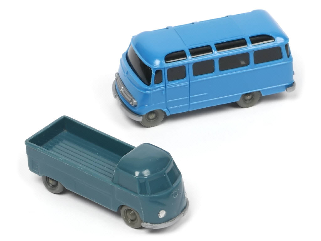 Lot 174 - DIVERS (HO) (37)