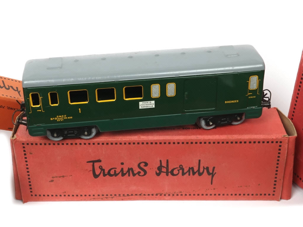Lot 84 - HORNBY 'O' (FRANCE) (13)